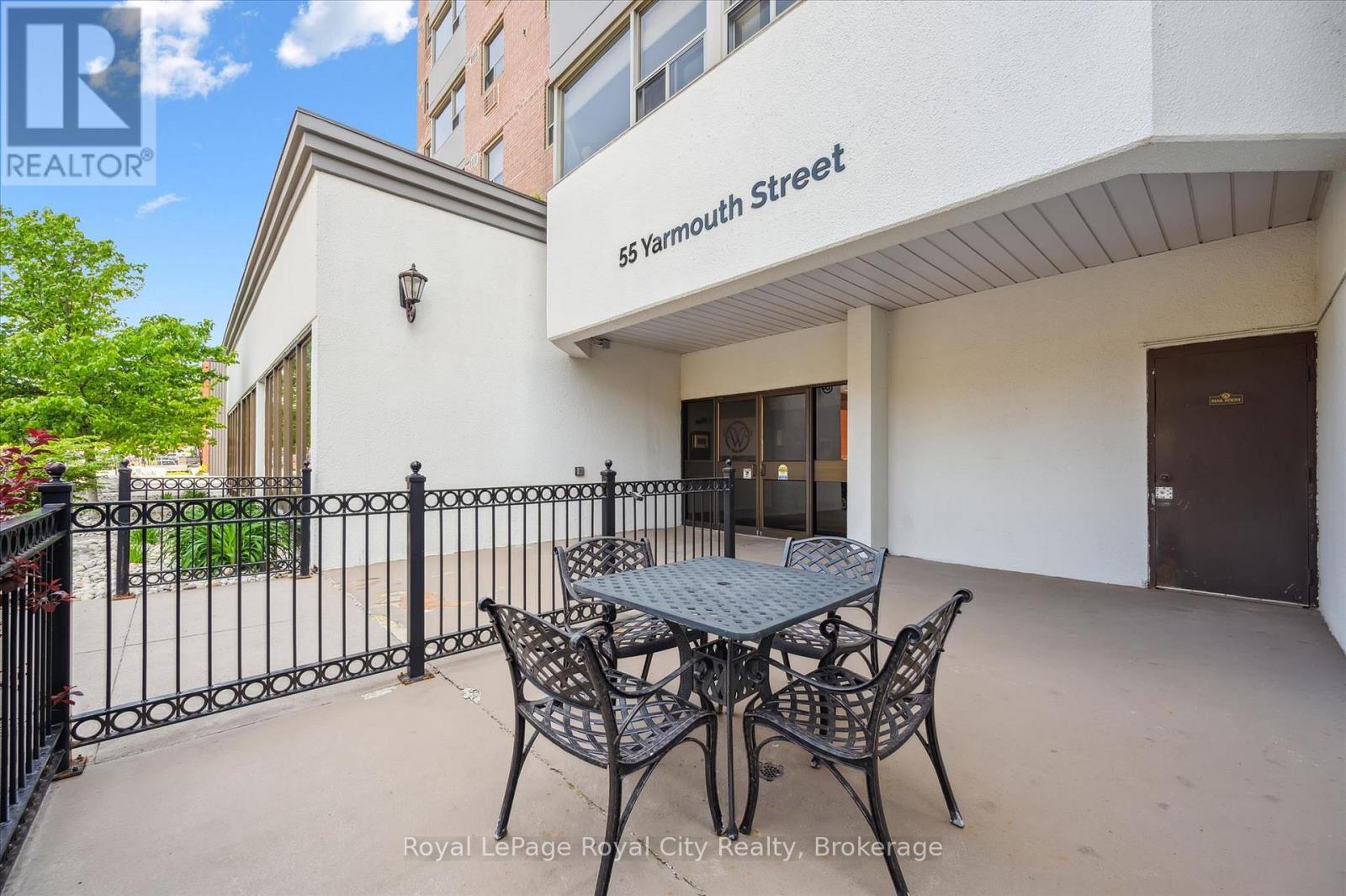 #508 55 YARMOUTH STREET - 3