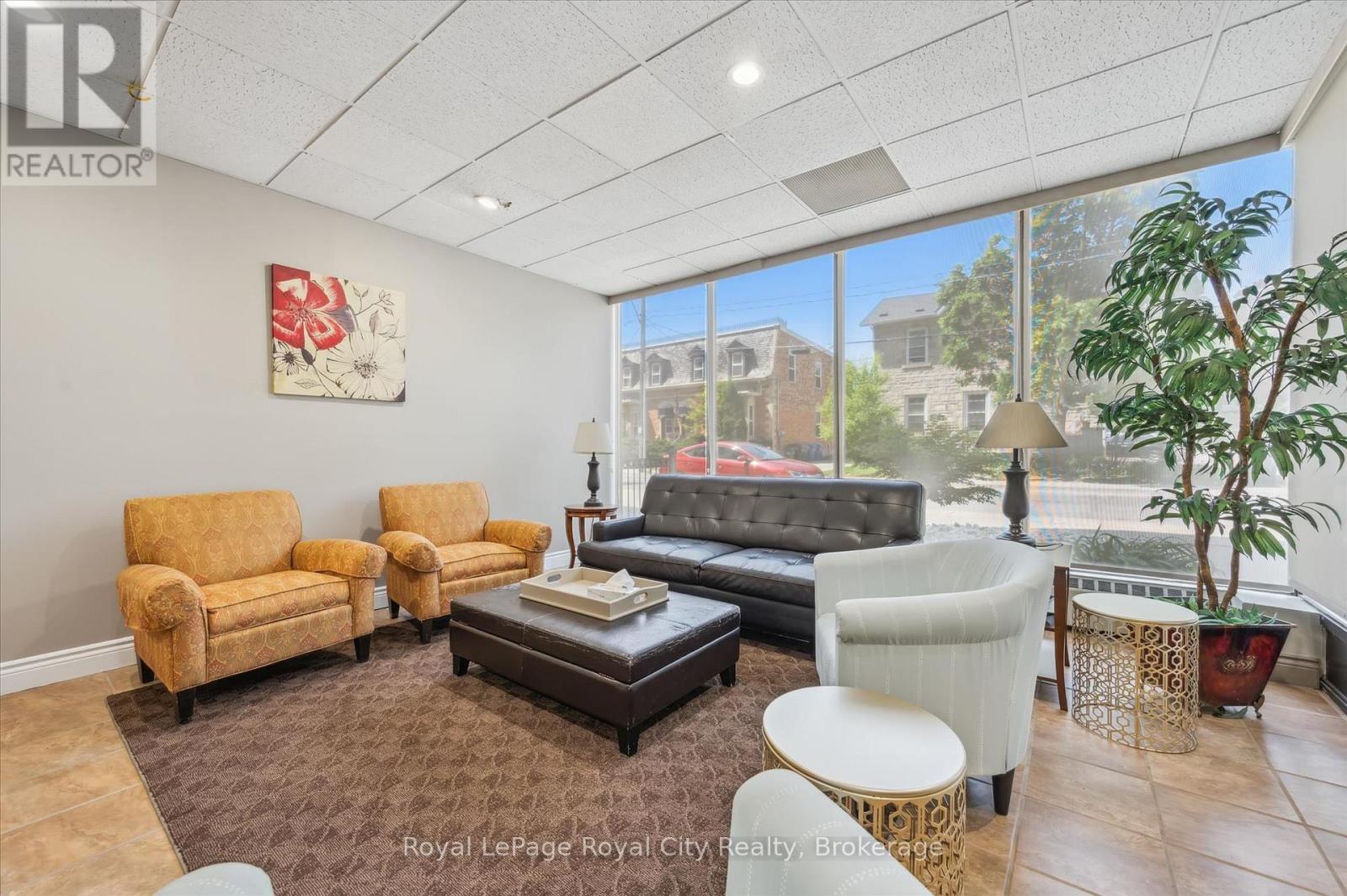 #508 55 YARMOUTH STREET - 31