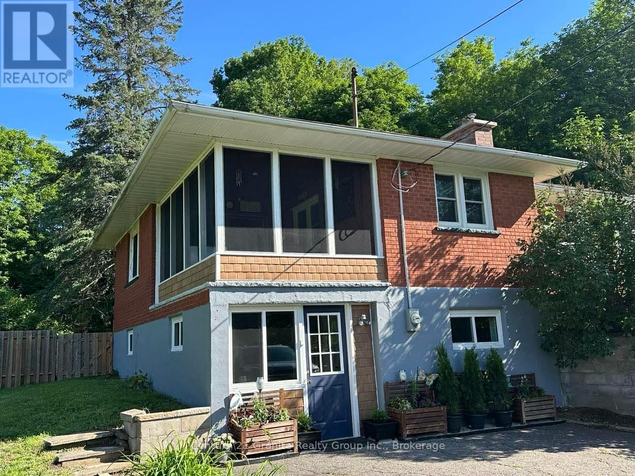 1523 COUNTY ROAD 21 ROAD - 44