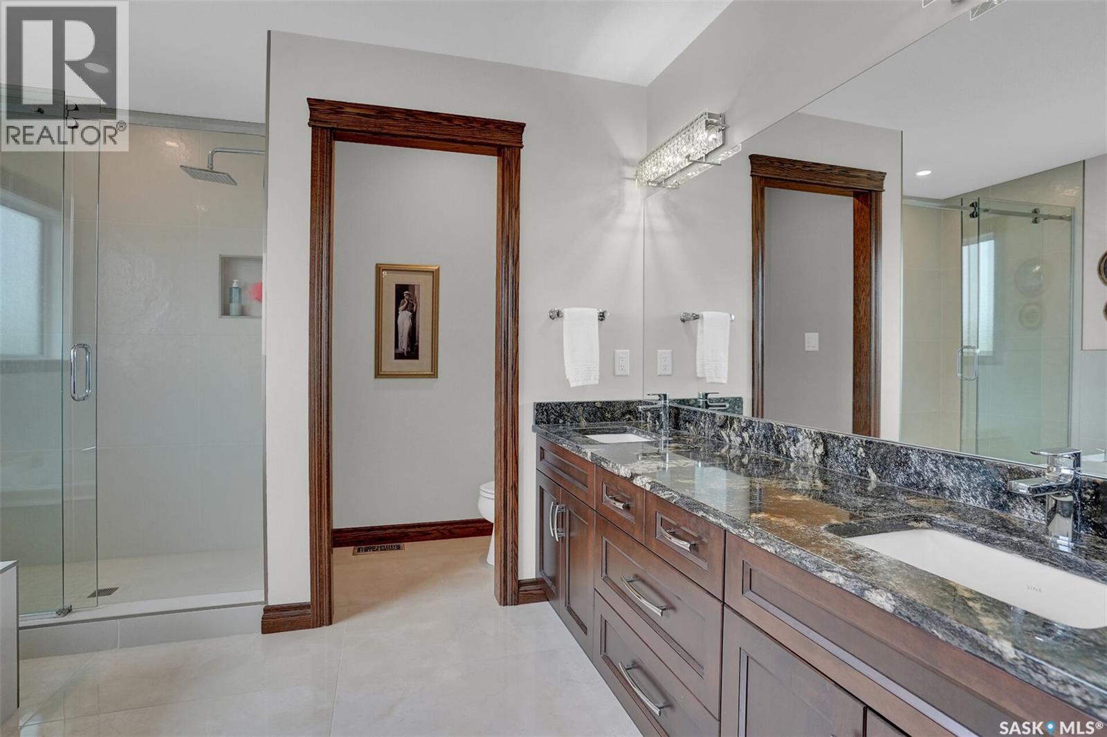 8747 Wascana Gardens PLACE - 29