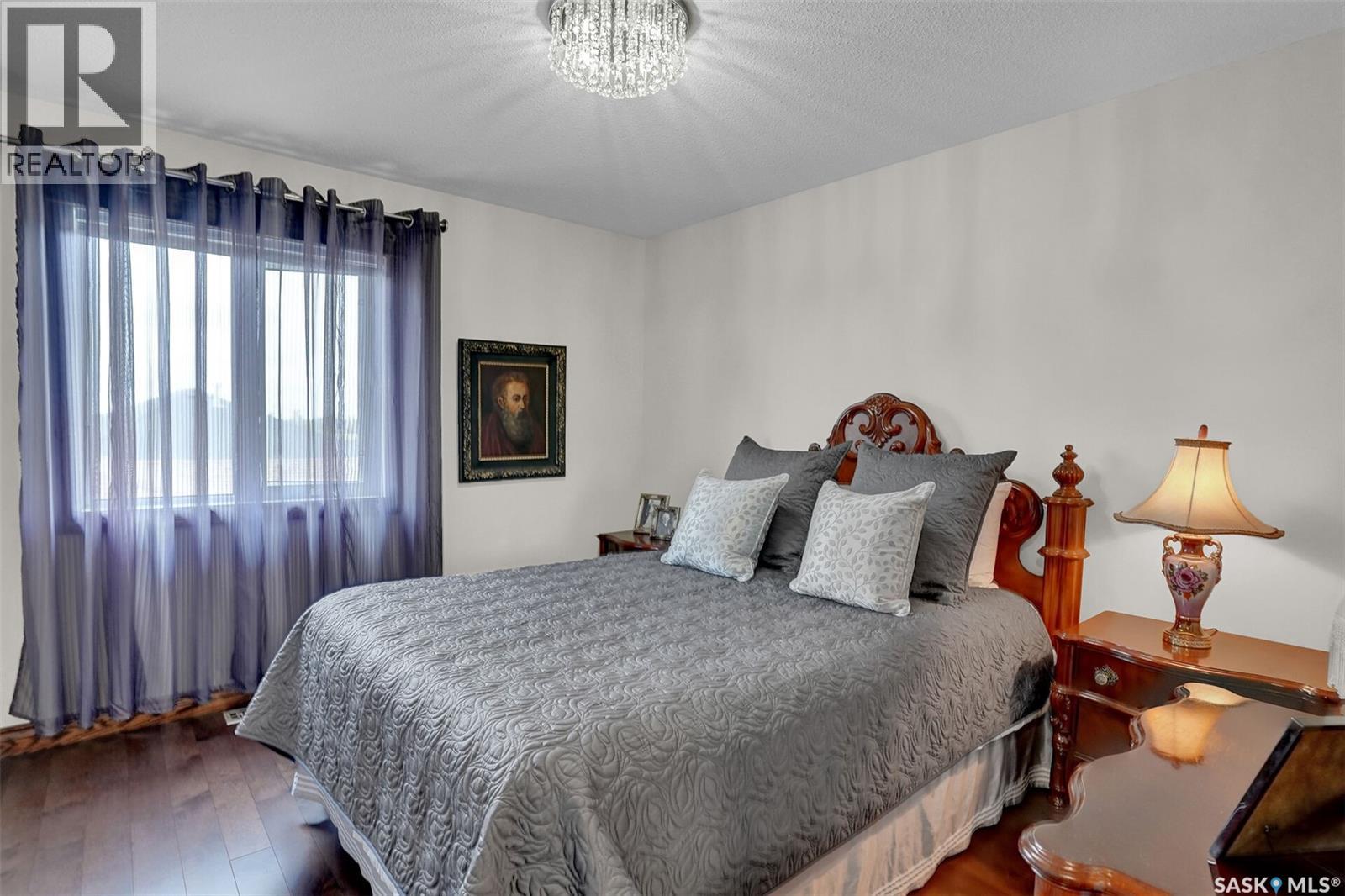 8747 Wascana Gardens PLACE - 32