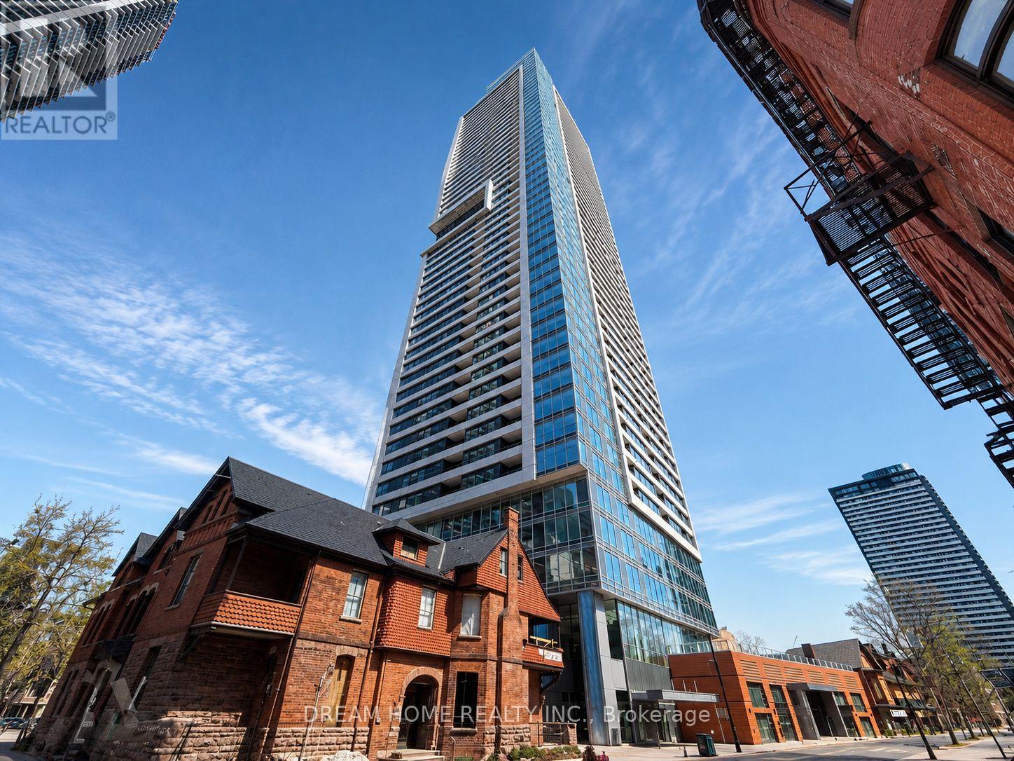 Listing photo of 806 - 609 SHERBOURNE STREET