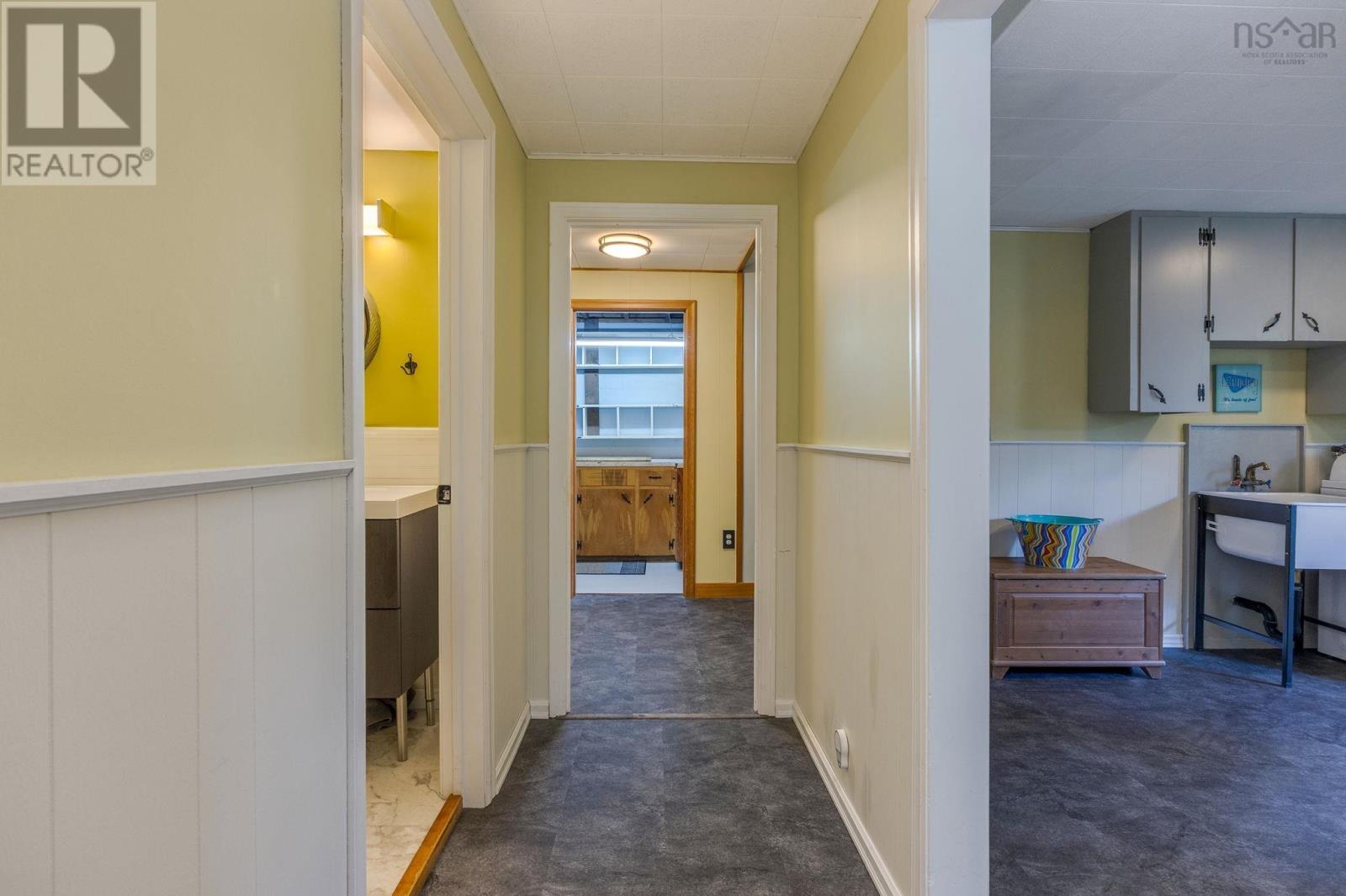 Property 23 of 46 of 49 Birkdale Crescent