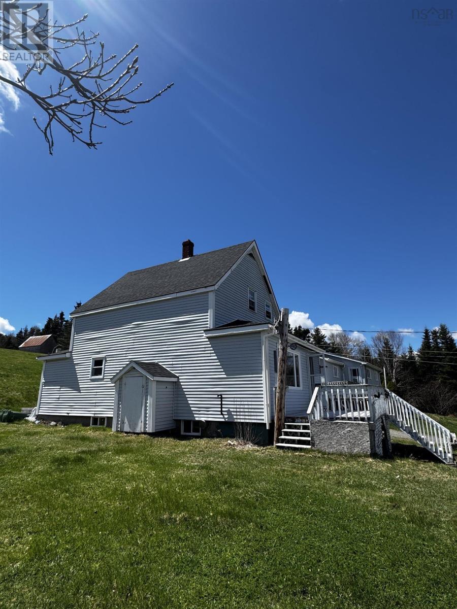5197 & 5199 Highway 16, Queensport NS Highway - 8