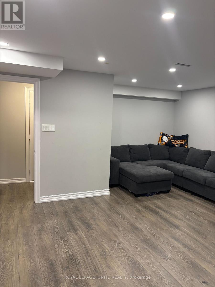 209 BARONS STREET - 23