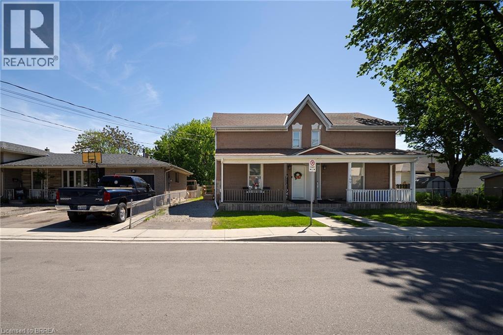 171 DRUMMOND Street - 1
