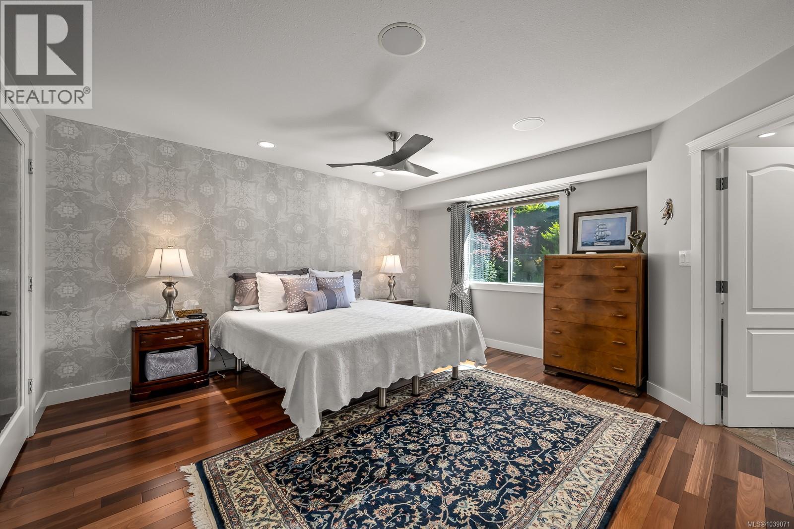 920 Eastwicke Cres - 15