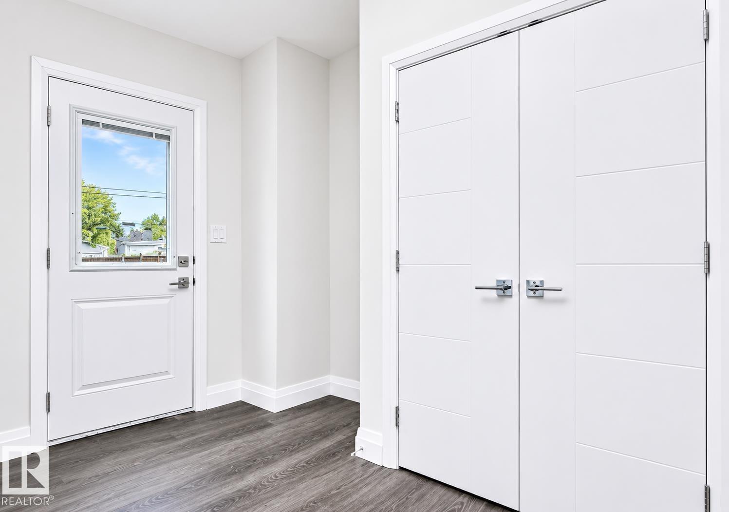 8731 154 ST NW - 21