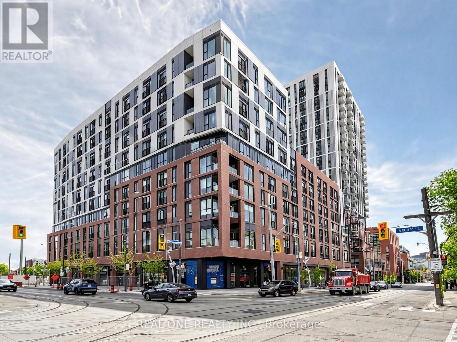 Listing photo of 335 - 30 DREAMERS WAY