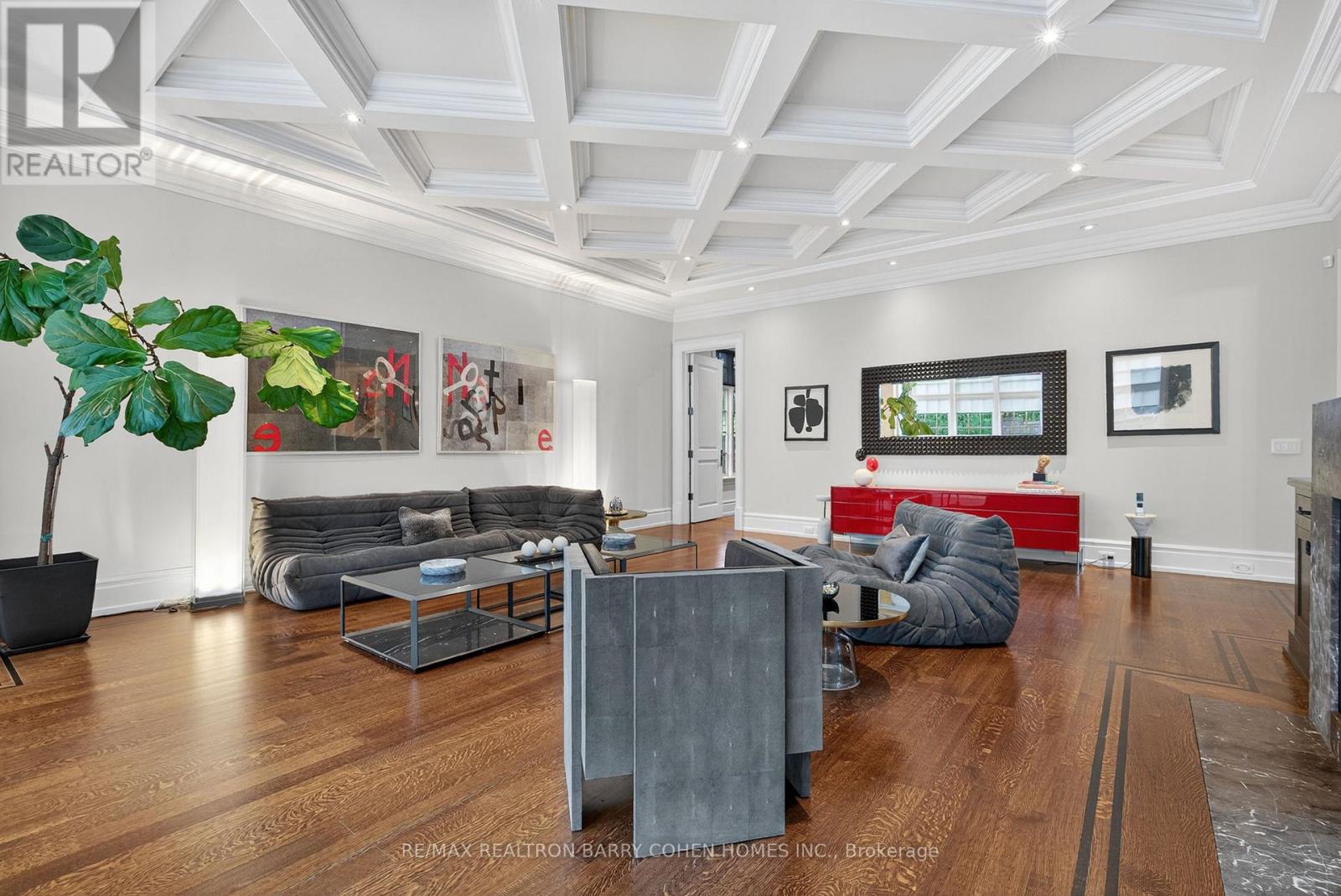 76 ARJAY CRESCENT - 12