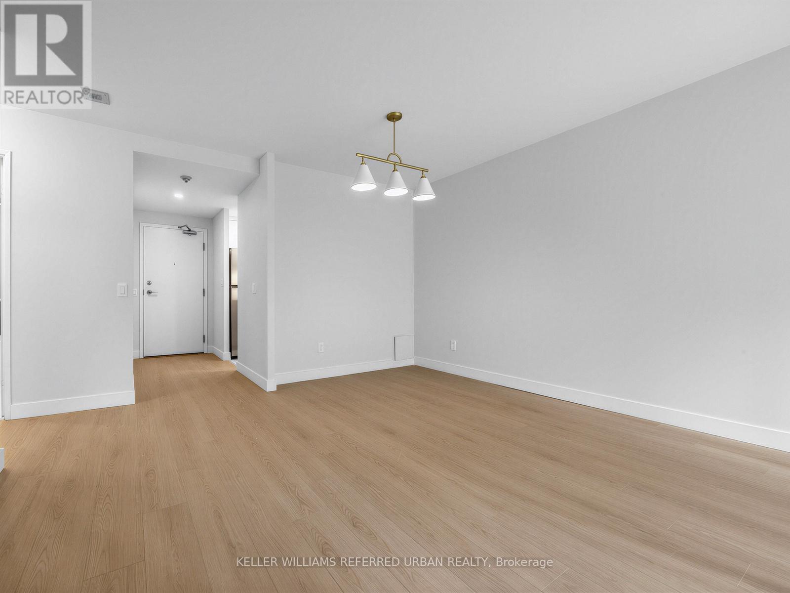 #217 7 BISHOP AVENUE - 8
