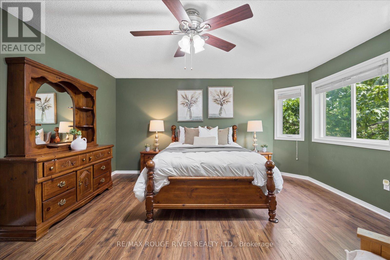 33 SHORE AVENUE - 24
