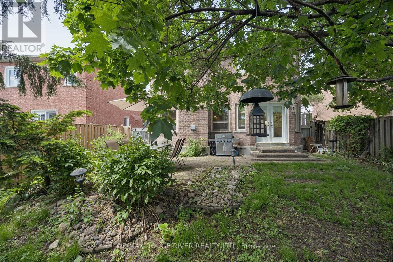 33 SHORE AVENUE - 38