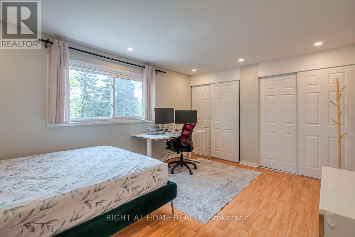 37 MCKNIGHT DRIVE - 19