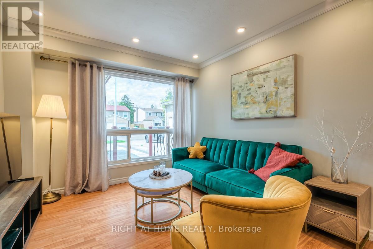 37 MCKNIGHT DRIVE - 7