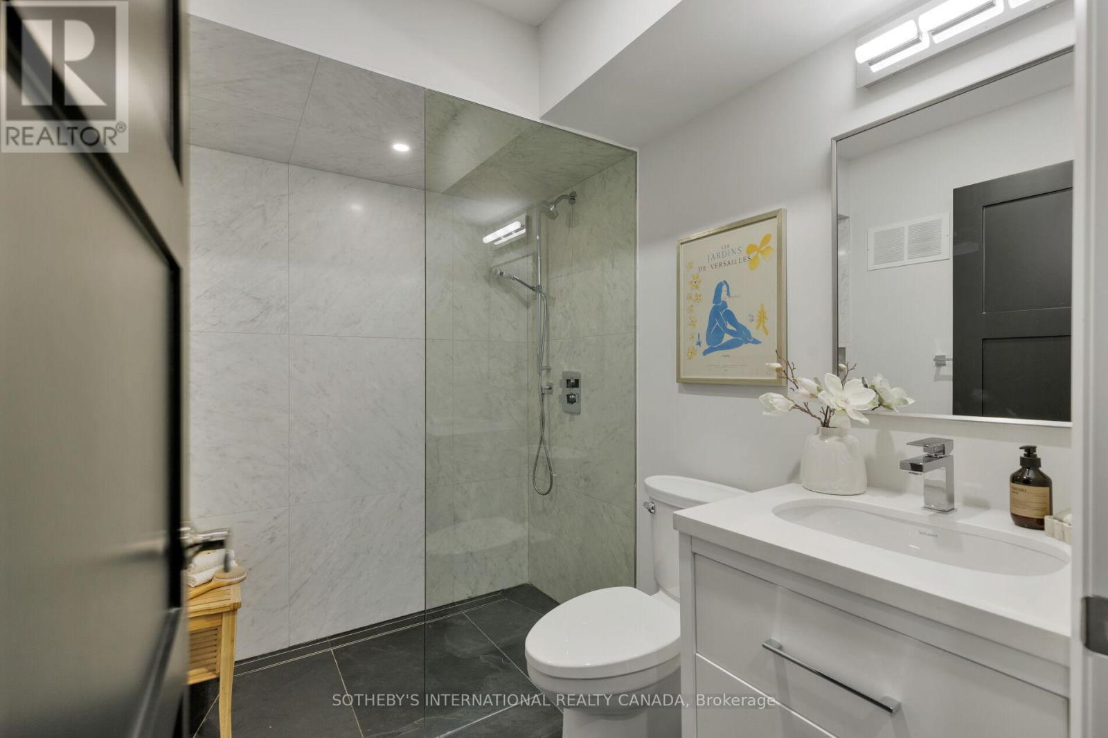47 WROXETER AVENUE - 46