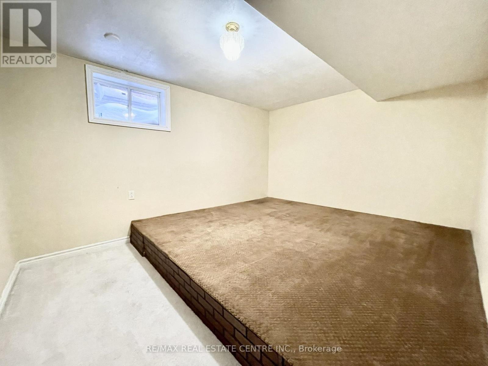 1771 MICKLEBOROUGH DRIVE W - 23