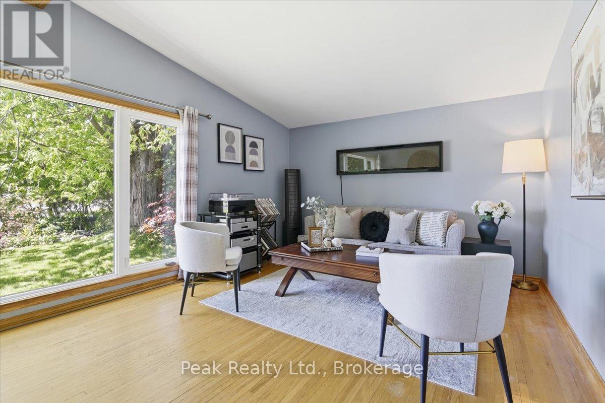 1344 ROYAL DRIVE - 10