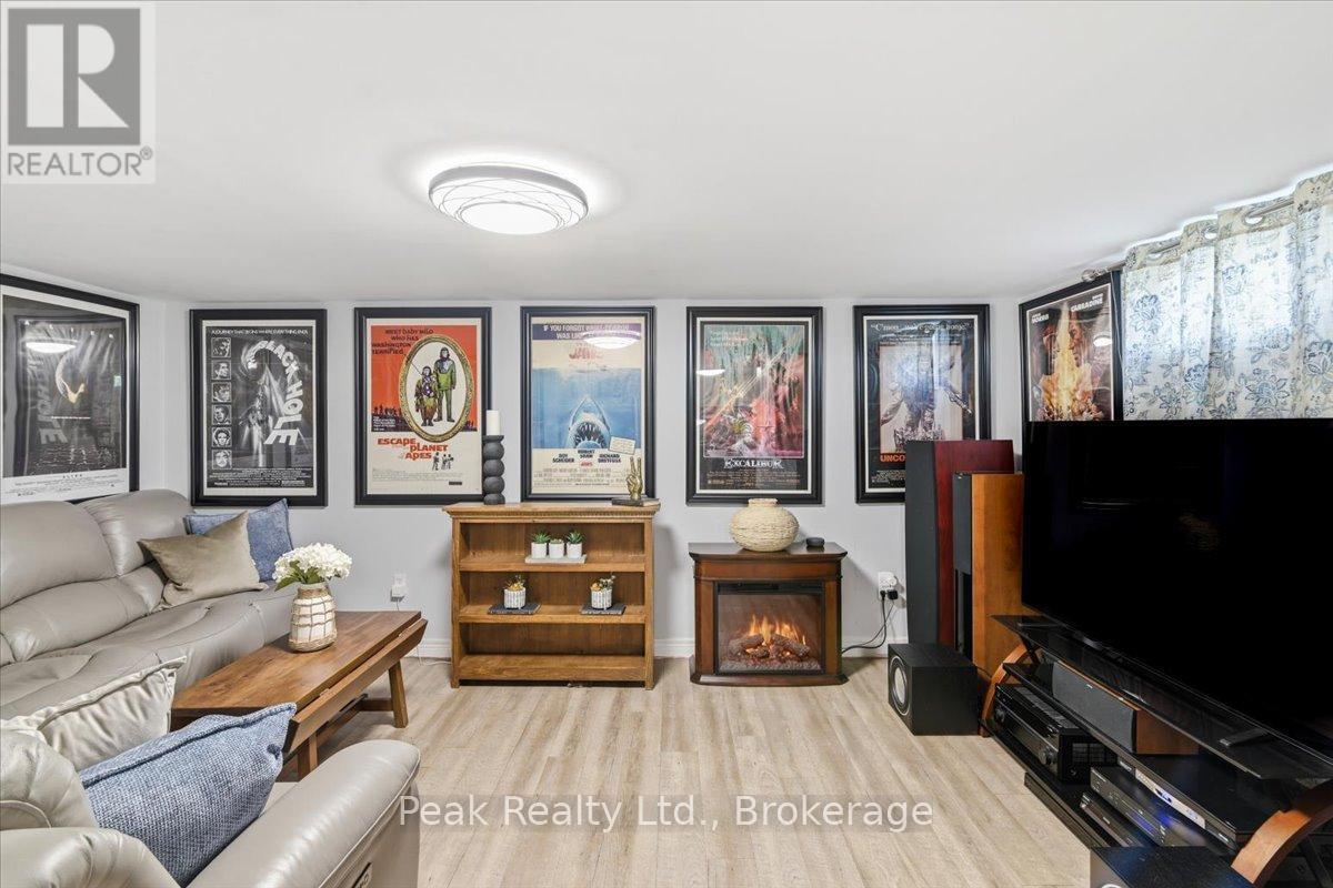 1344 ROYAL DRIVE - 30