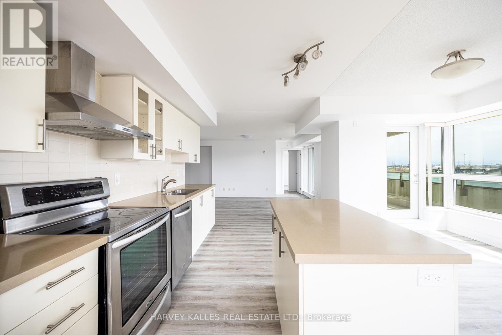 #317 75 NORMAN BETHUNE AVENUE - 13