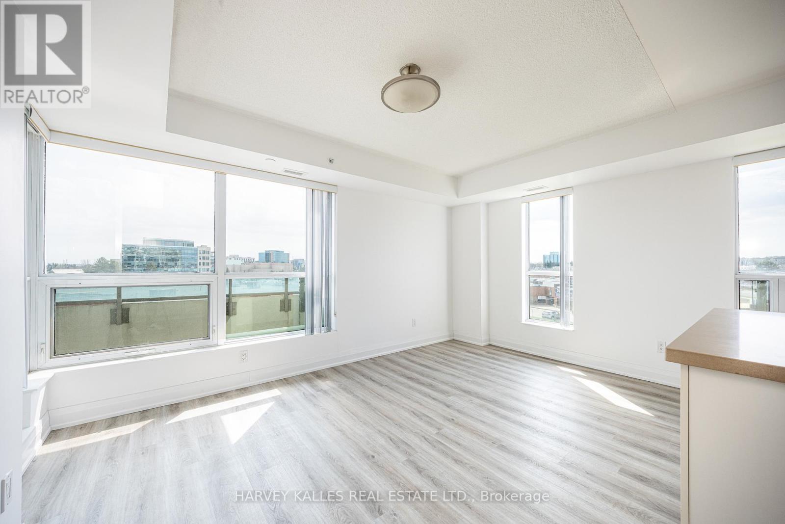 #317 75 NORMAN BETHUNE AVENUE - 19