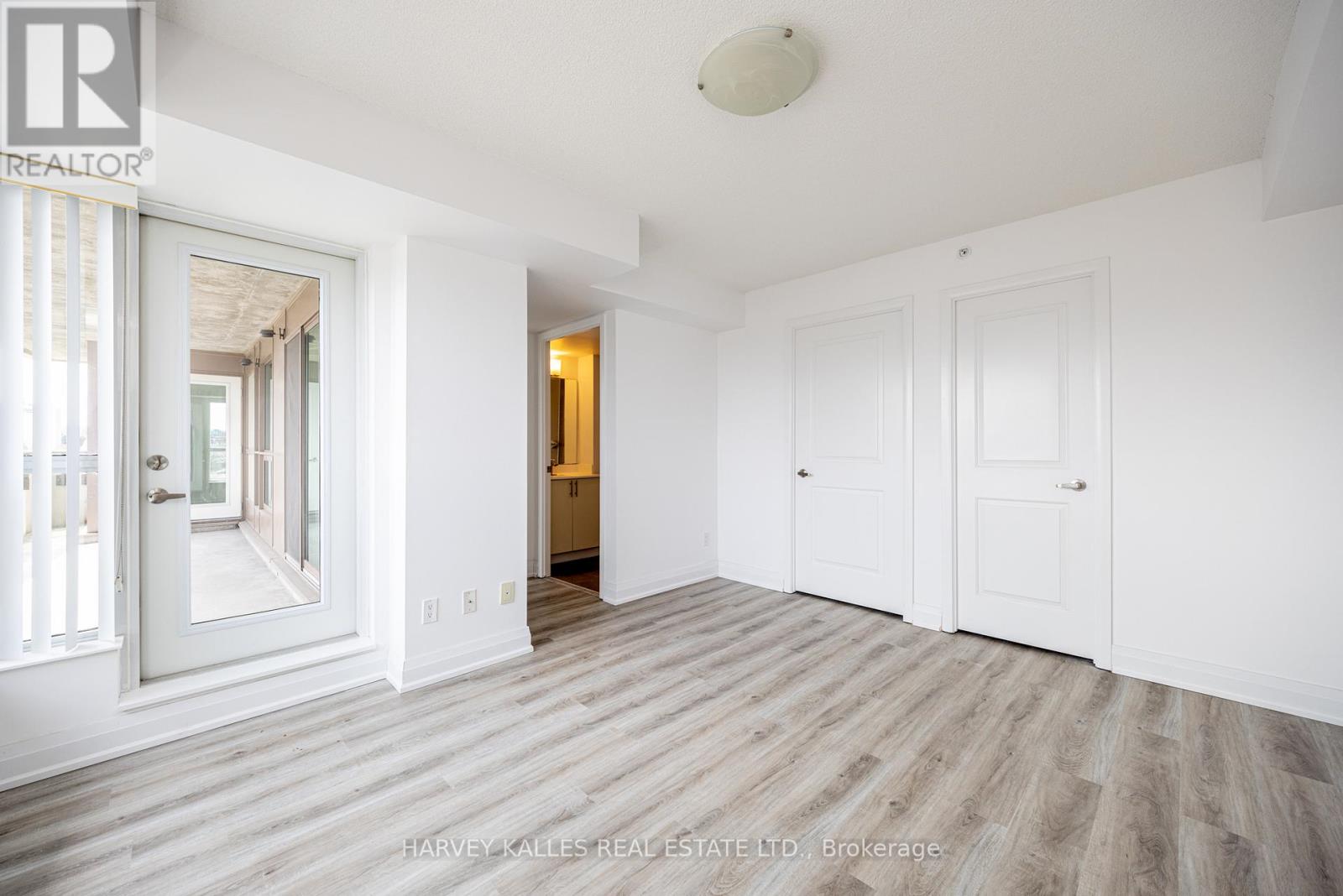 #317 75 NORMAN BETHUNE AVENUE - 37
