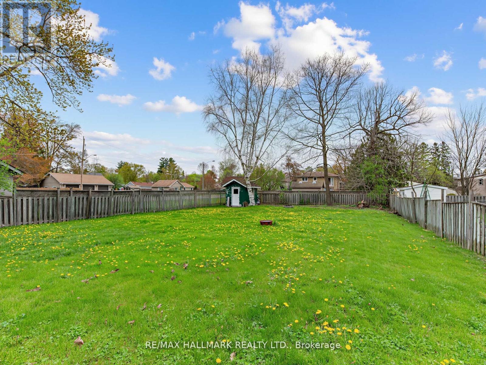 21 PLEASANT AVENUE - 31