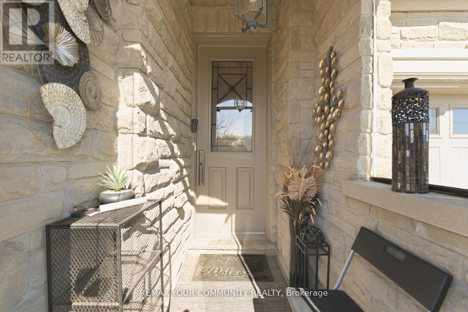 29 SPRING HILL DRIVE - 6