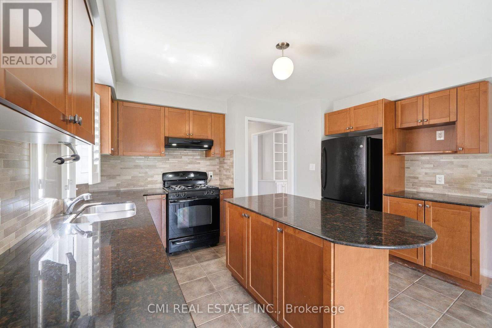 82 GWILLIMBURY DRIVE - 13