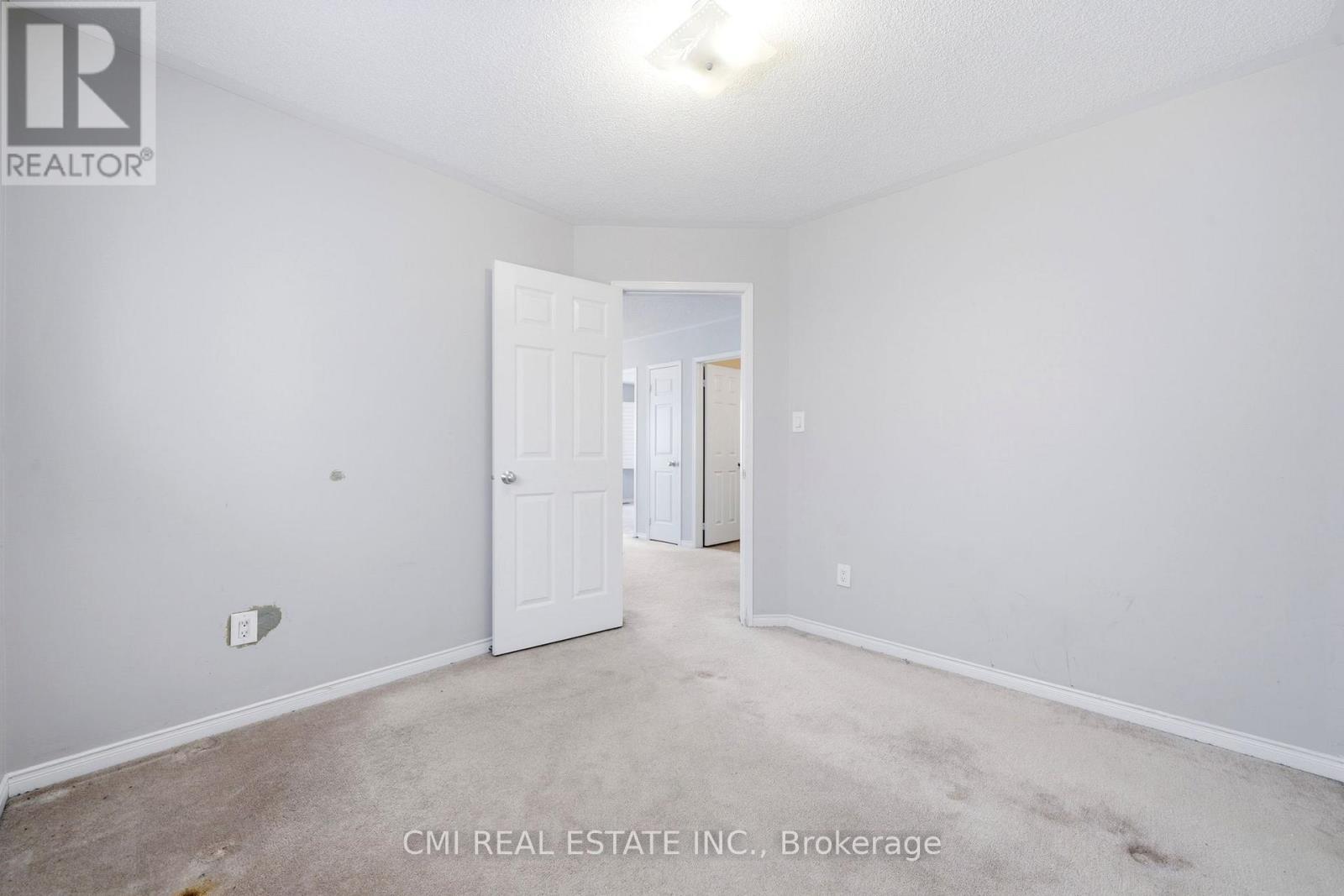 82 GWILLIMBURY DRIVE - 22