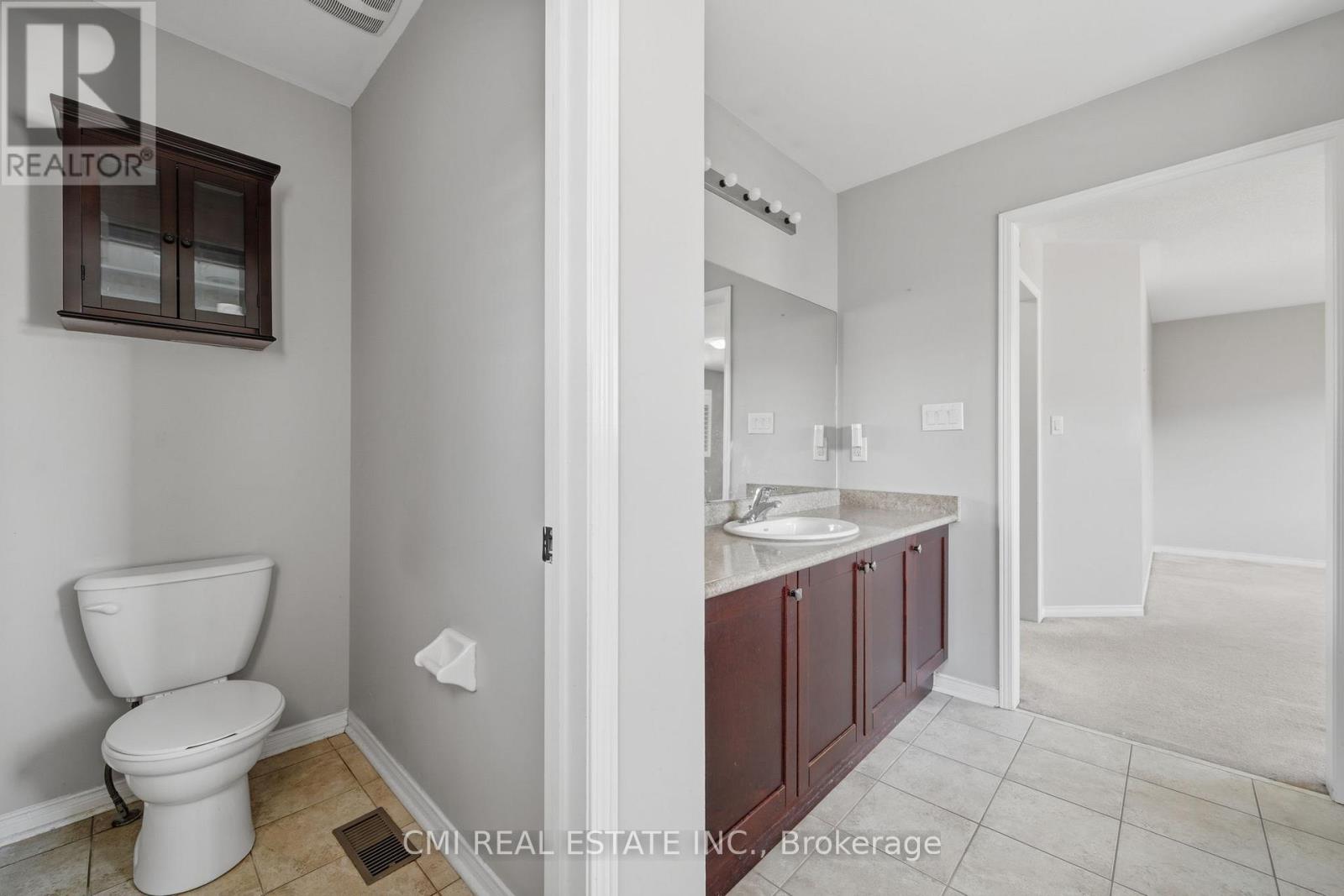 82 GWILLIMBURY DRIVE - 34
