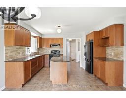 82 Gwillimbury Drive, Bradford West Gwillimbury, ON L3Z0C8 Photo 11