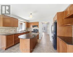 82 Gwillimbury Drive, Bradford West Gwillimbury, ON L3Z0C8 Photo 12