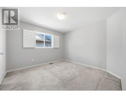 82 Gwillimbury Drive, Bradford West Gwillimbury, ON L3Z0C8 Photo 24