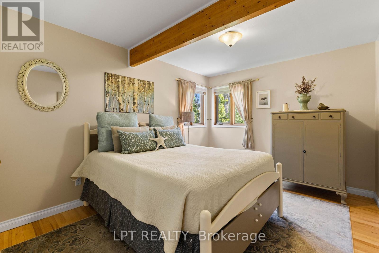 293 HEDGE ROAD - 15