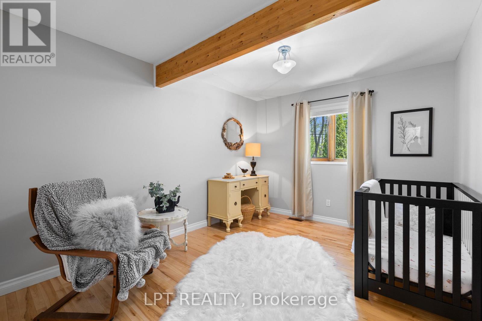 293 HEDGE ROAD - 16
