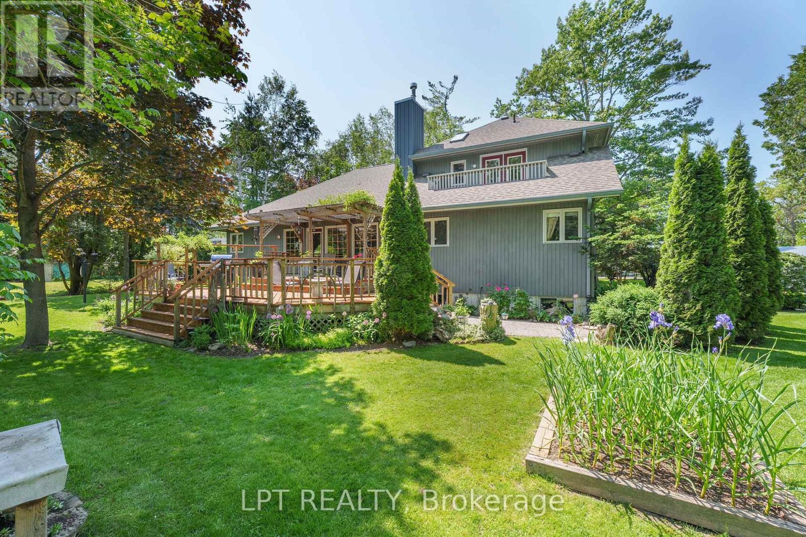 293 HEDGE ROAD - 39