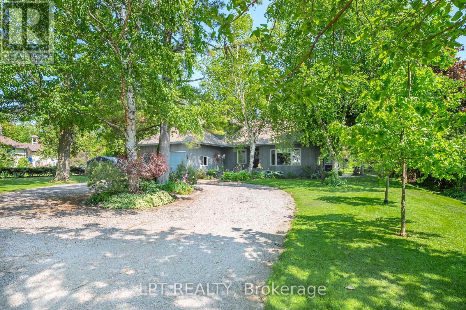 293 HEDGE ROAD - 4