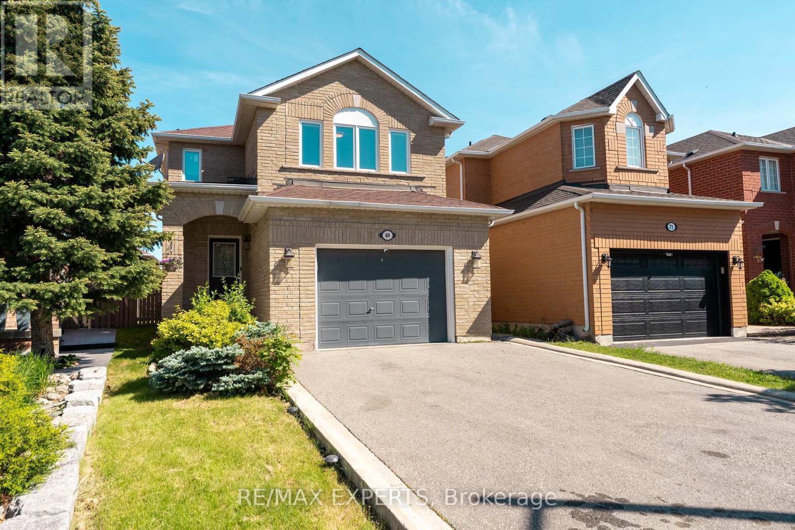 Listing photo of 69 SHETLAND CRESCENT