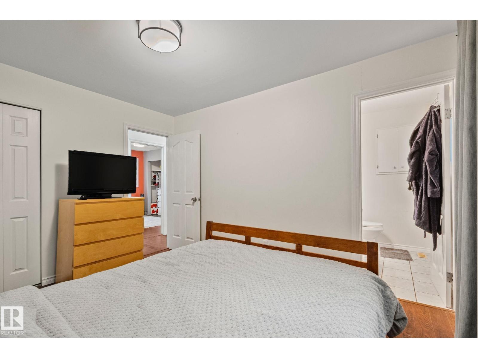 34 BEACON CR — photo 30