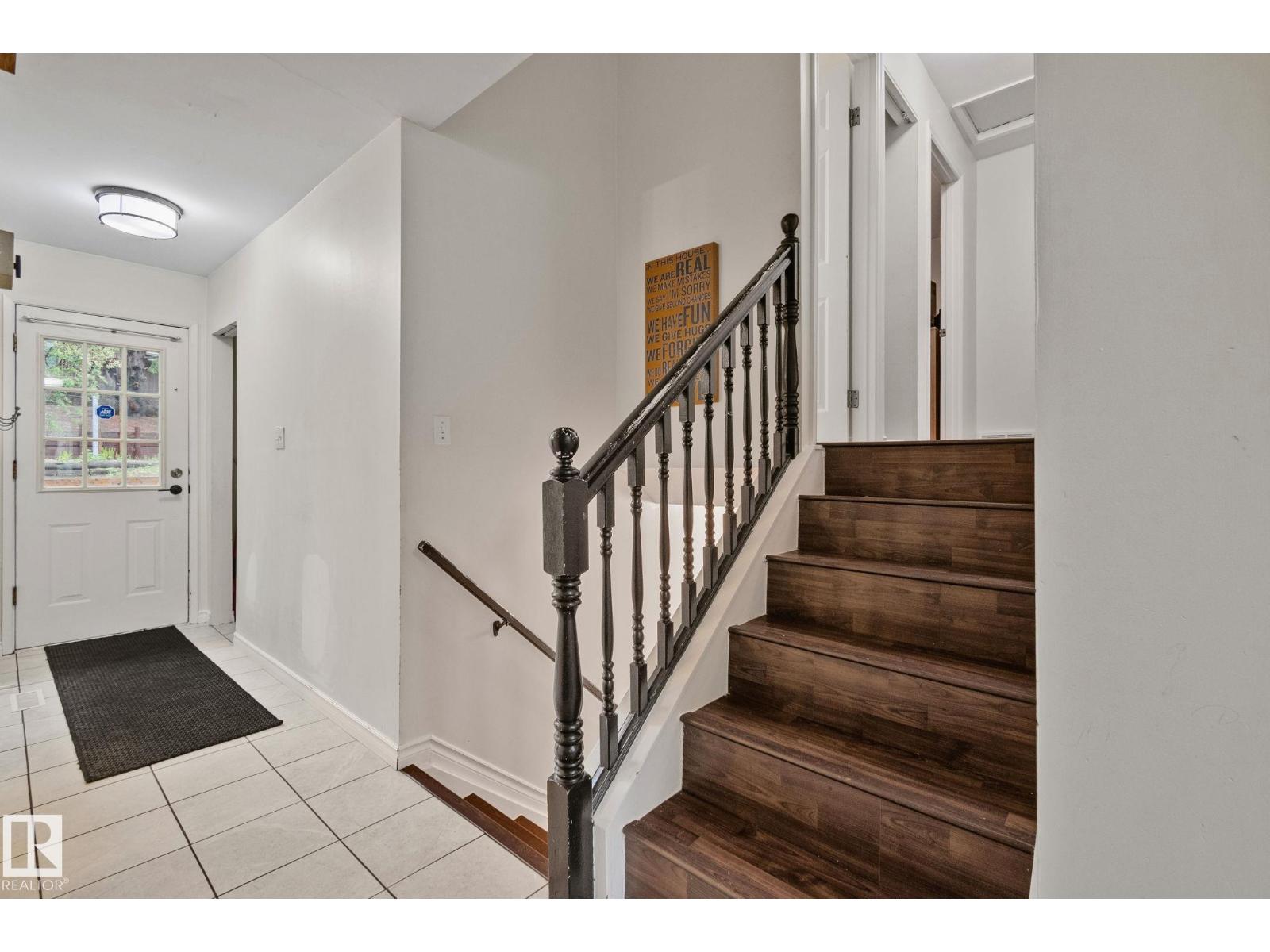 34 BEACON CR — photo 23