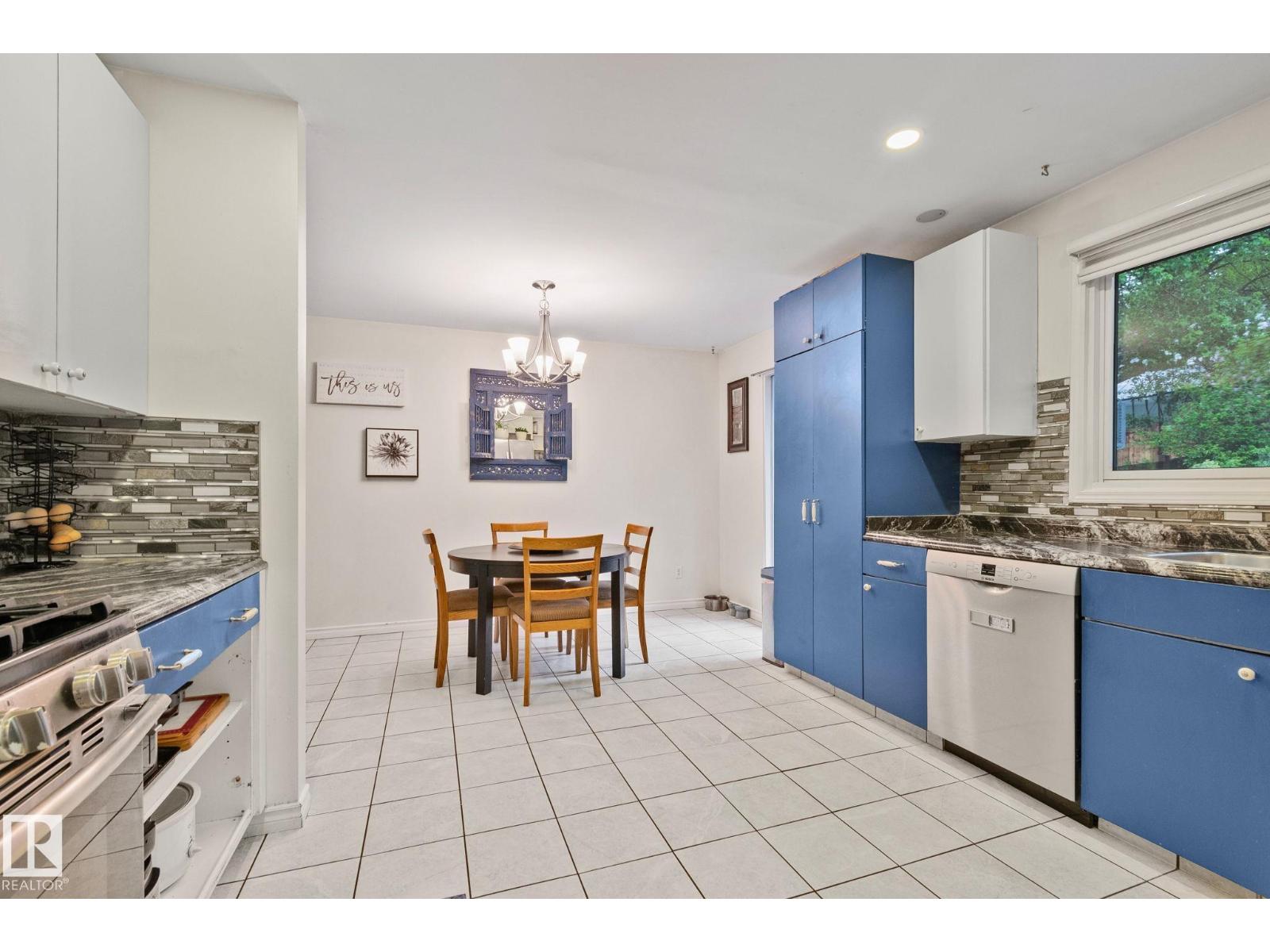 34 BEACON CR — photo 7