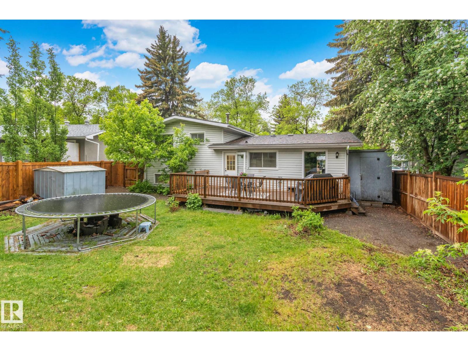 34 BEACON CR