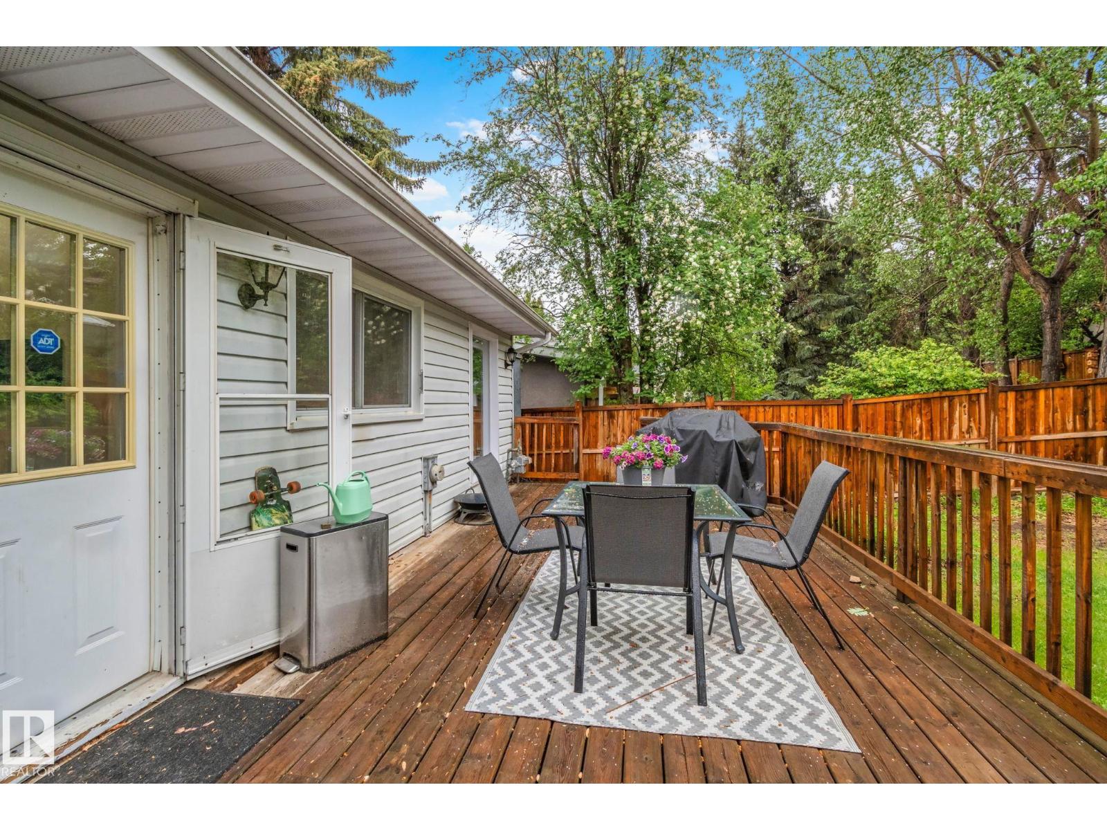 34 BEACON CR — photo 38