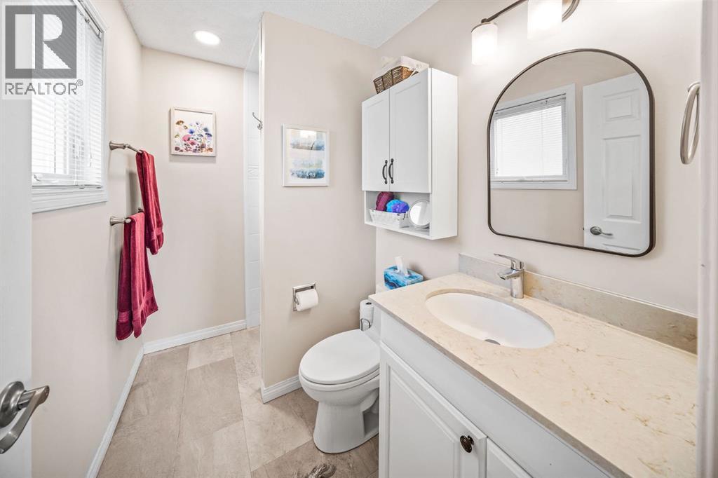 120 Shawnessy Drive SW — photo 19