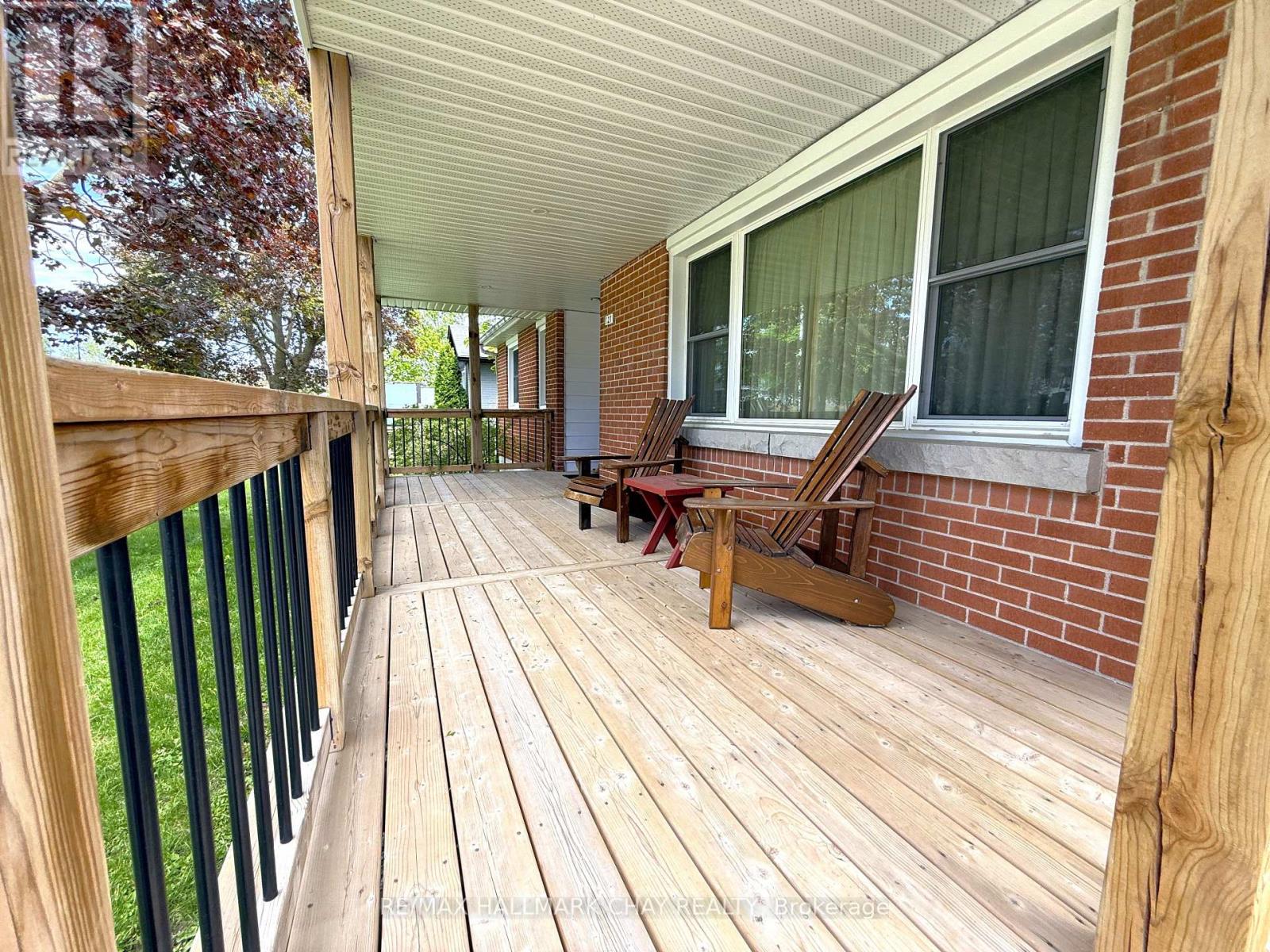 121 RODNEY STREET - 4