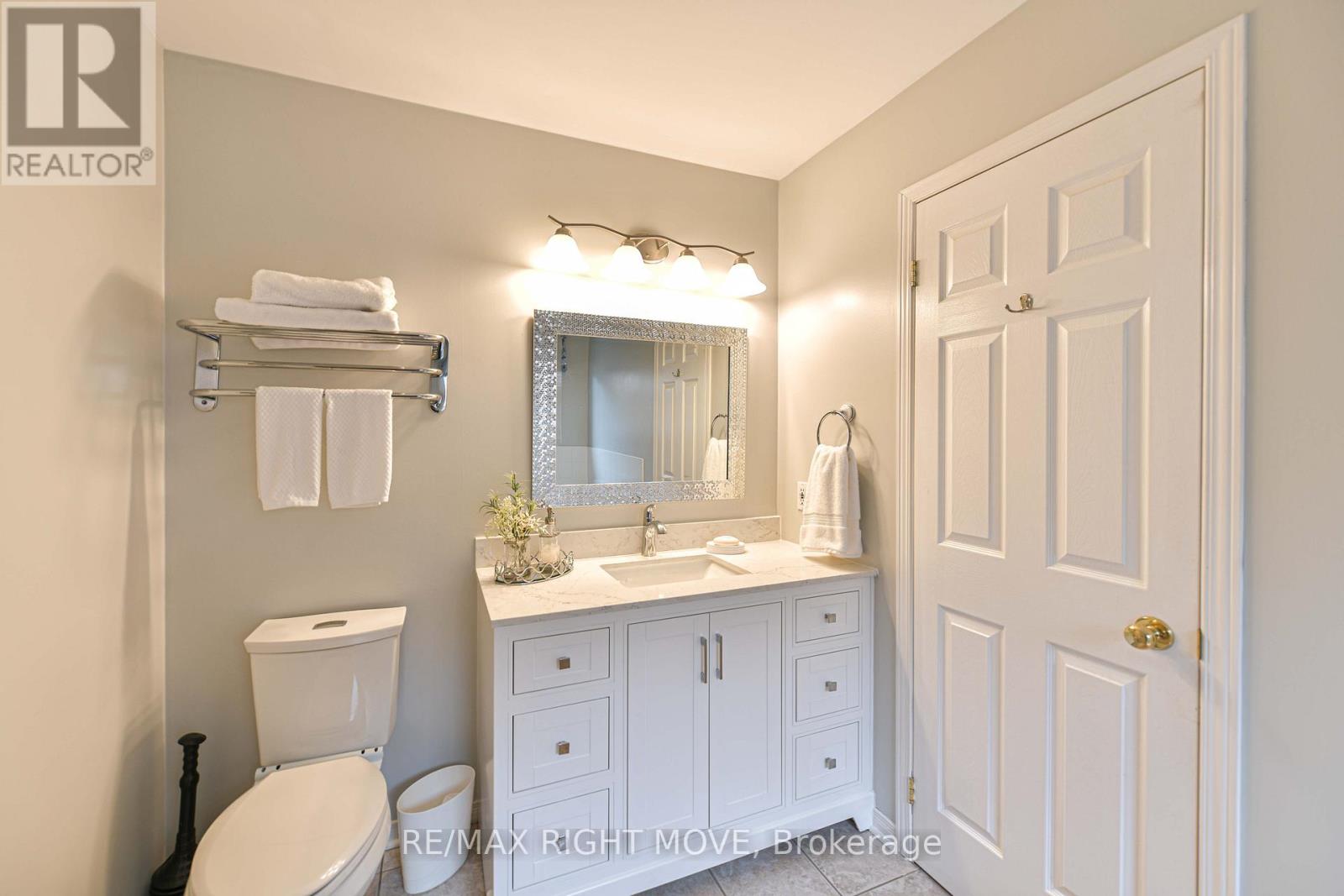3170 MONARCH DRIVE W - 16