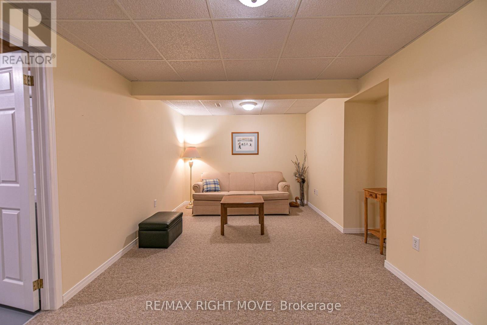 3170 MONARCH DRIVE W - 26