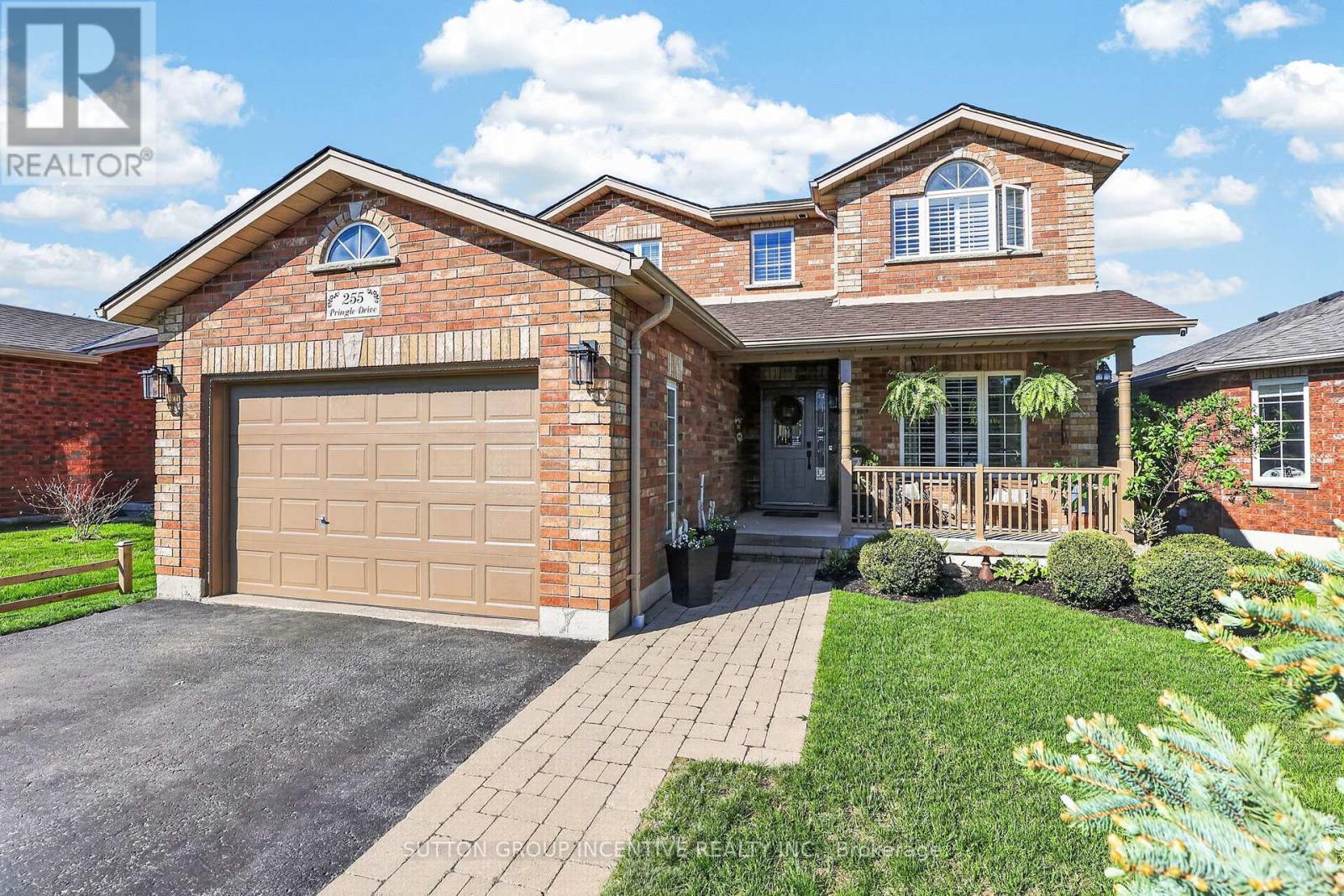 255 PRINGLE DRIVE - 1