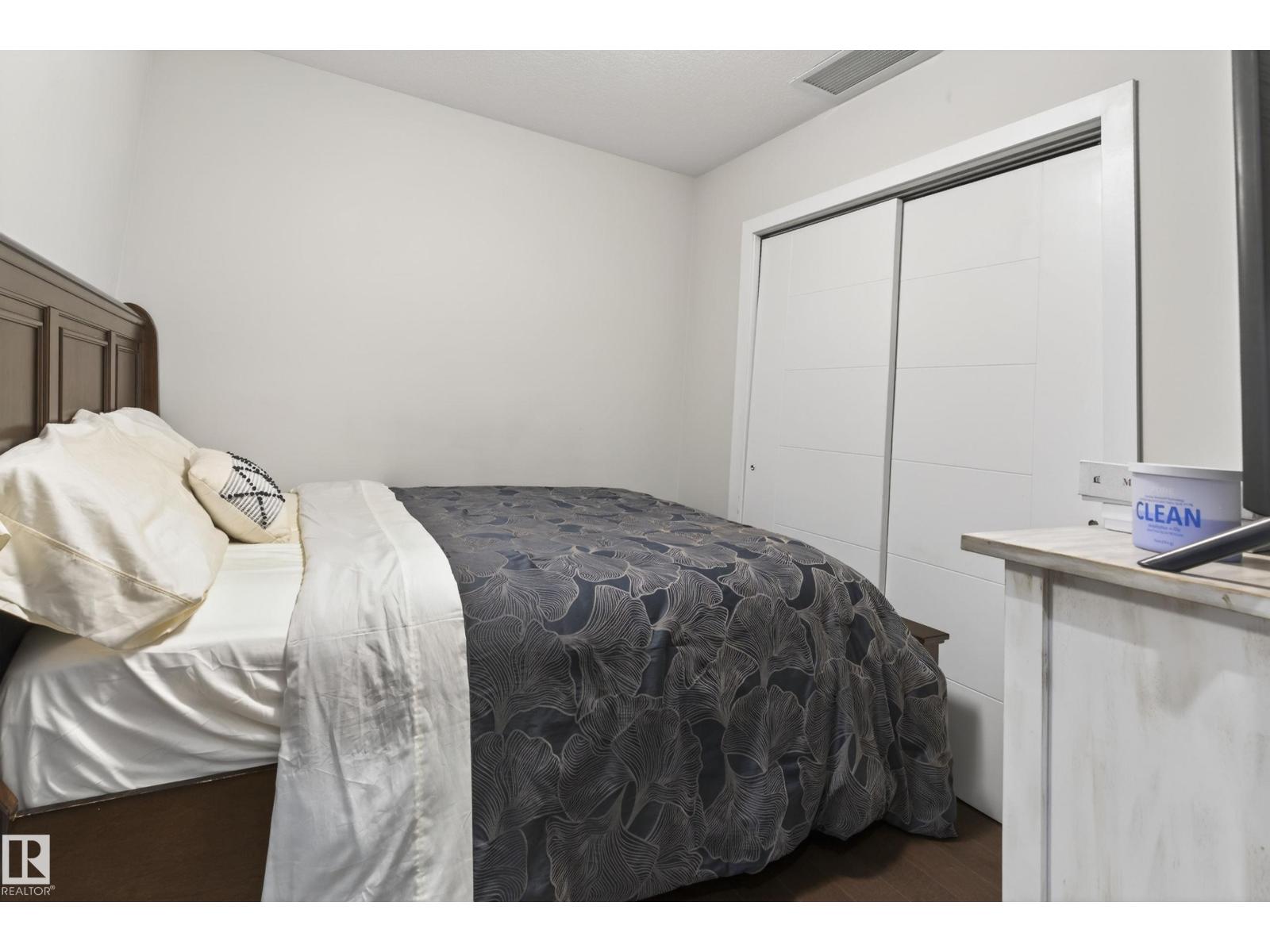 #2804 10238 103 ST NW - 10
